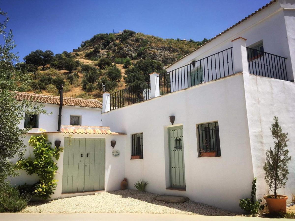La Pluma Hotel Iznájar Exterior photo